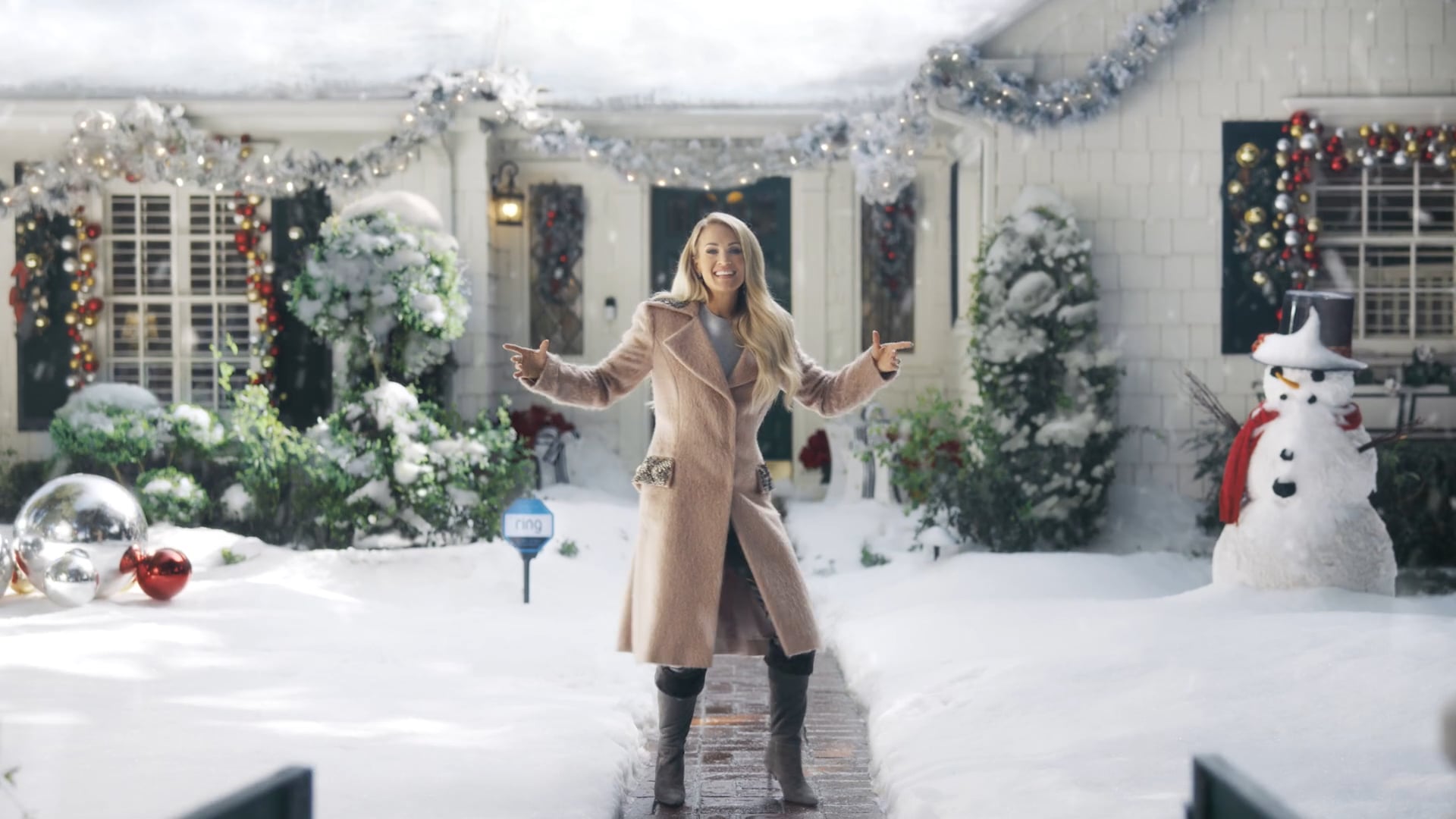 Ring “Doorbell Season” – Vimeo thumbnail